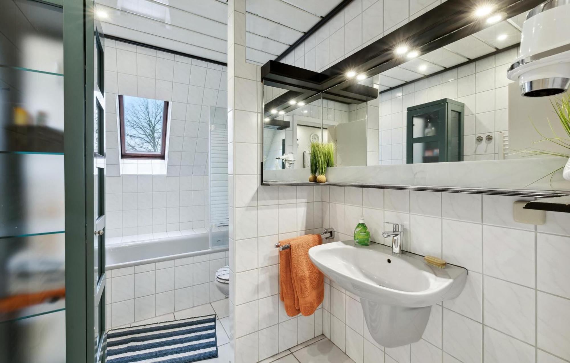 Amazing Apartment In Bremerhaven With Kitchen Bagian luar foto